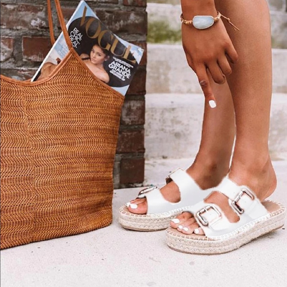 Soda Amette buckle espadrilles